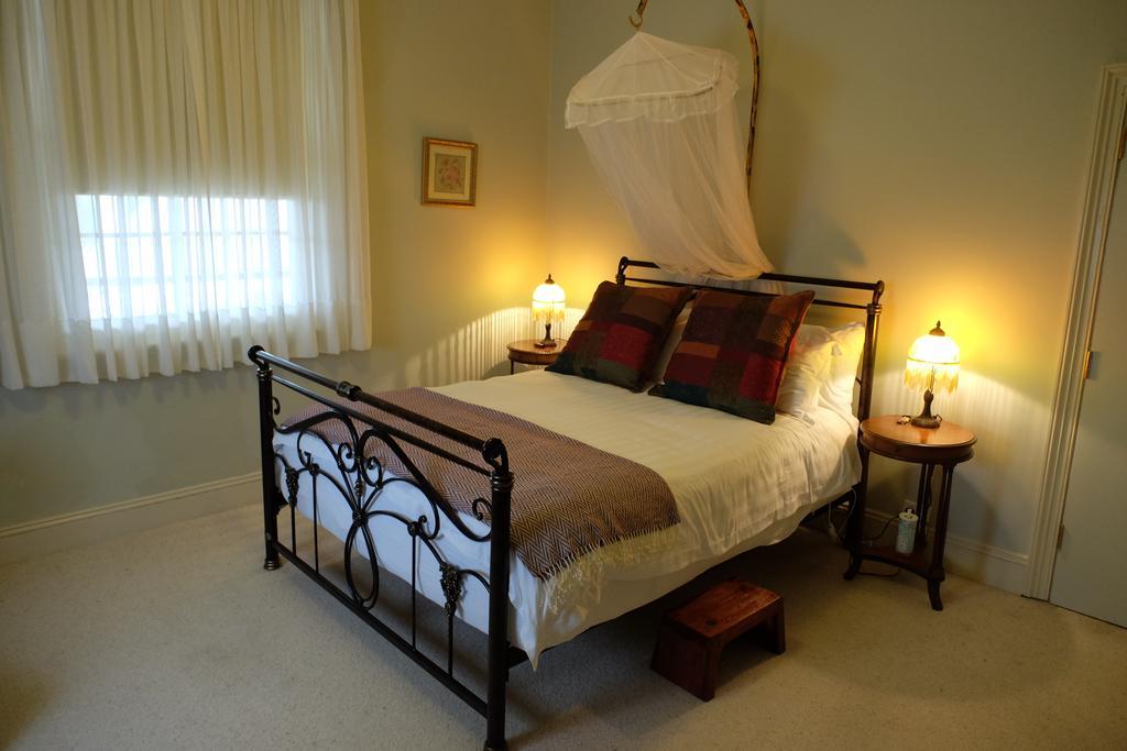 Stoke House Bed & Breakfast Carcoar ภายนอก รูปภาพ